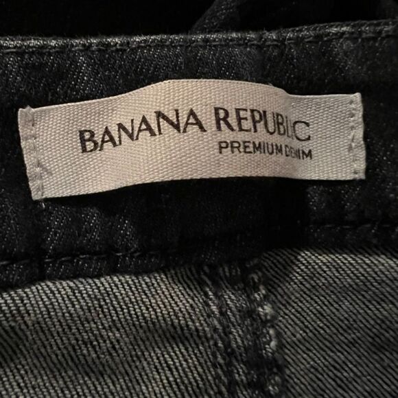 Banana Republic Women’s Black Jeans size 29 - Picture 2 of 5
